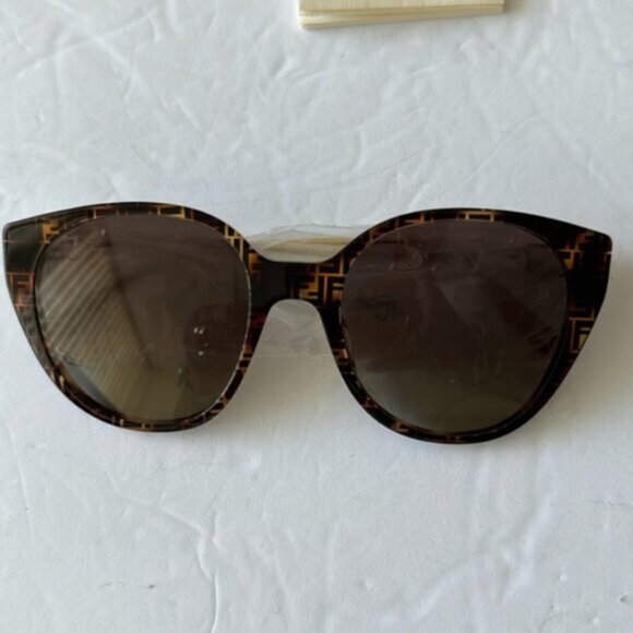 Fendi Designer Cat Eye Sunglasses Brown Gold W Pouch & Box 54mm - Picture 5 of 16